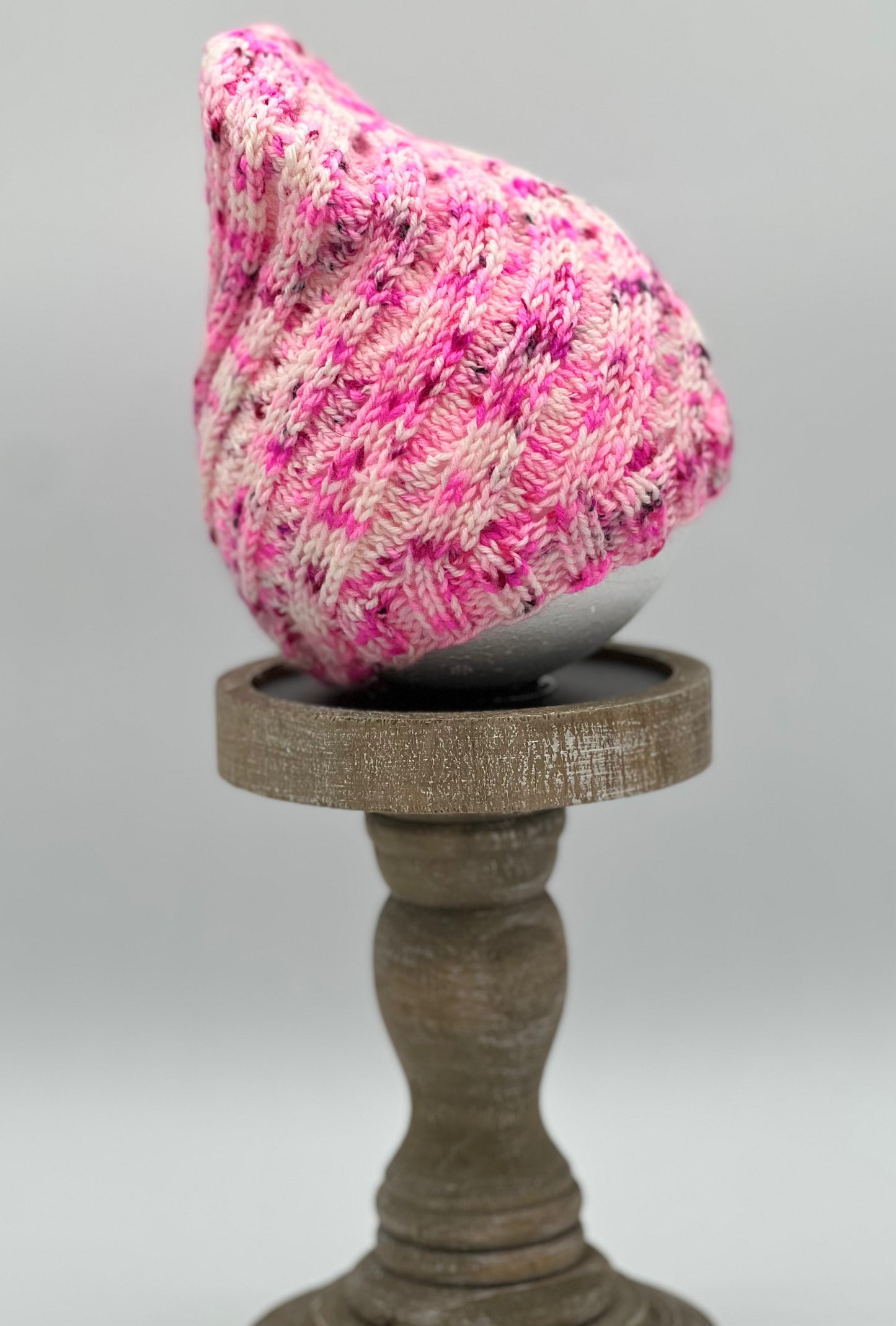 Xena Twirl Newborn Hat