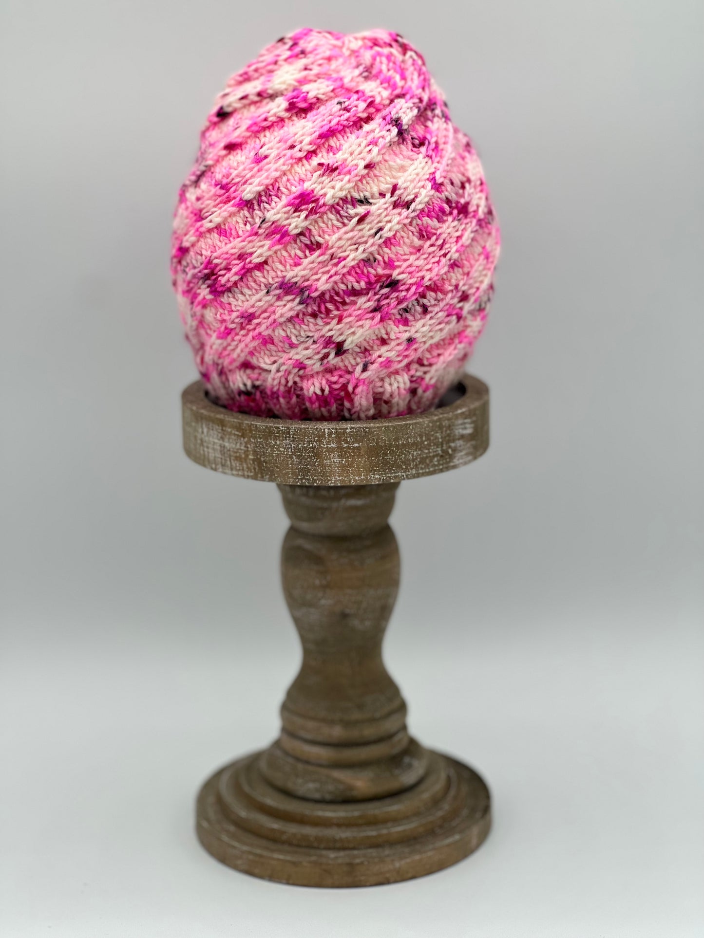 Xena Twirl Newborn Hat