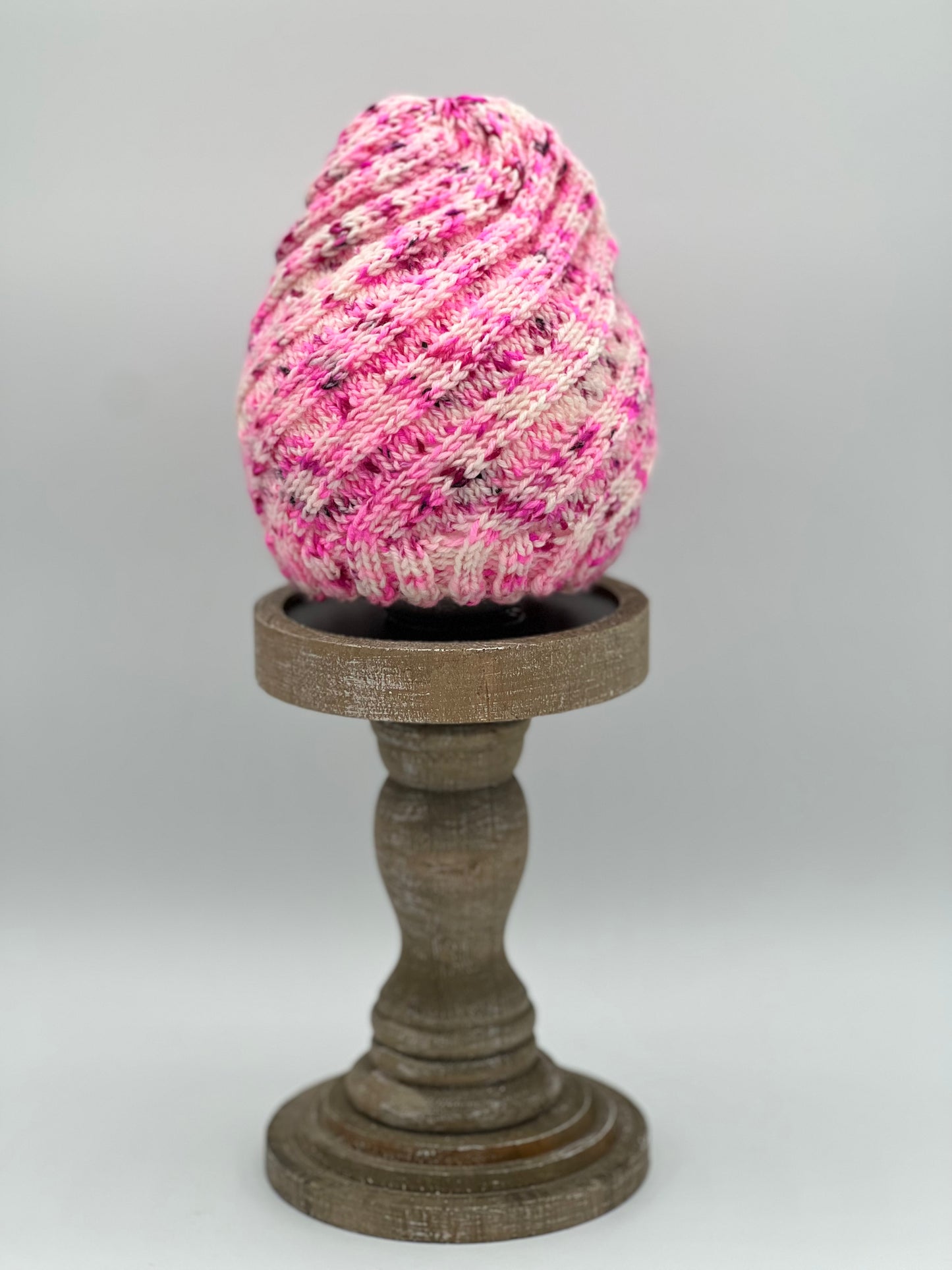 Xena Twirl Newborn Hat